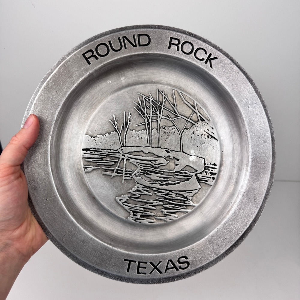 Vtg Pewtarex Round Rock Texas Souvenir 10.5inch Decor Plate Numbered 448 of 5000
